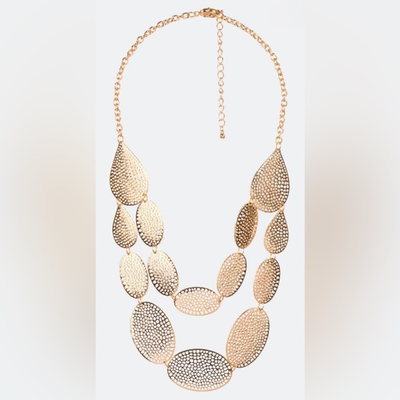 Pixley Jewelry - Pixley Gold Dante Cut Out Metal Oval
Layered Necklace